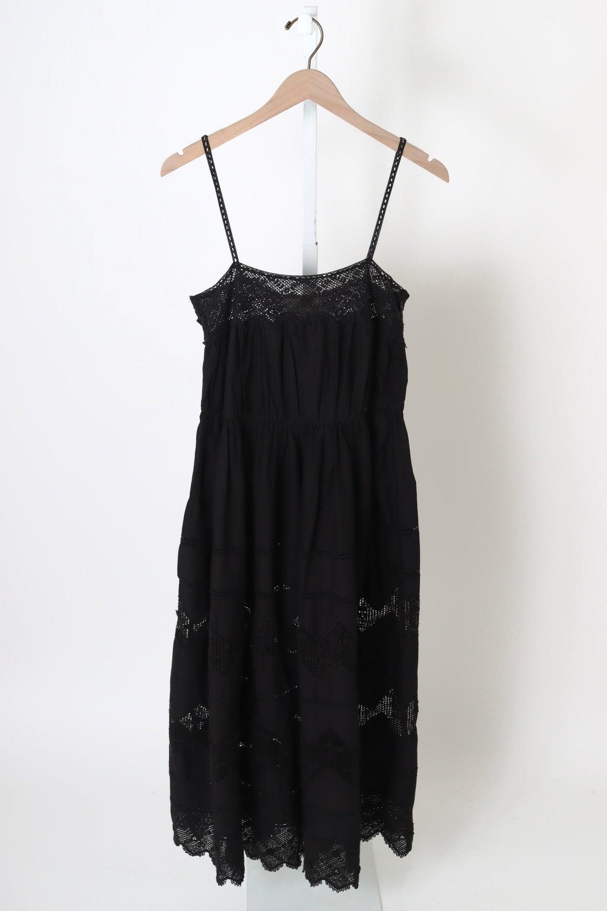 The Rosette Crochet Dress - Black