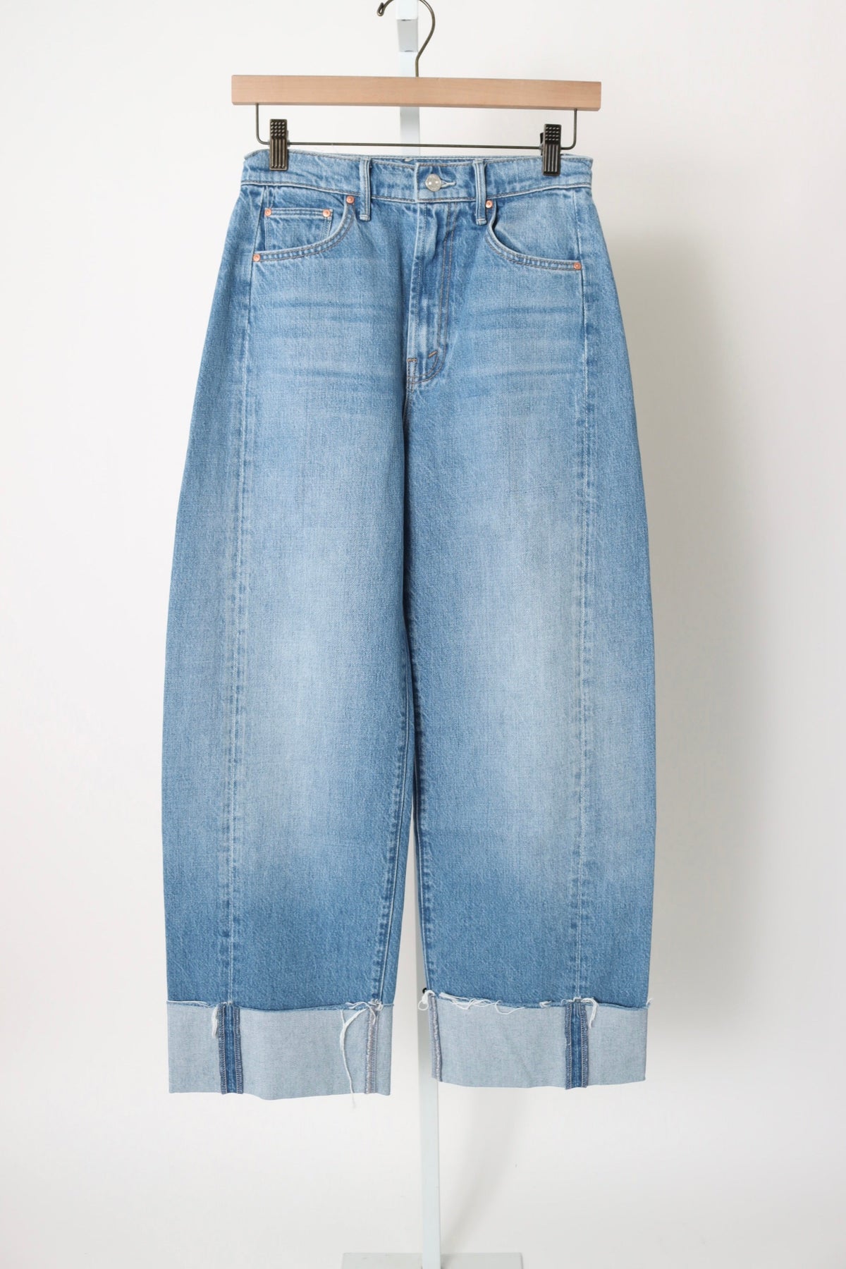 The Half-Pipe Ankle Cuff Fray - Last Bite