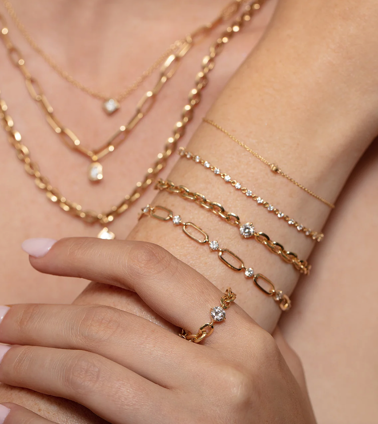XS Knife Edge Oval Link Bracelet with Diamond Center - 18K Yellow Gold